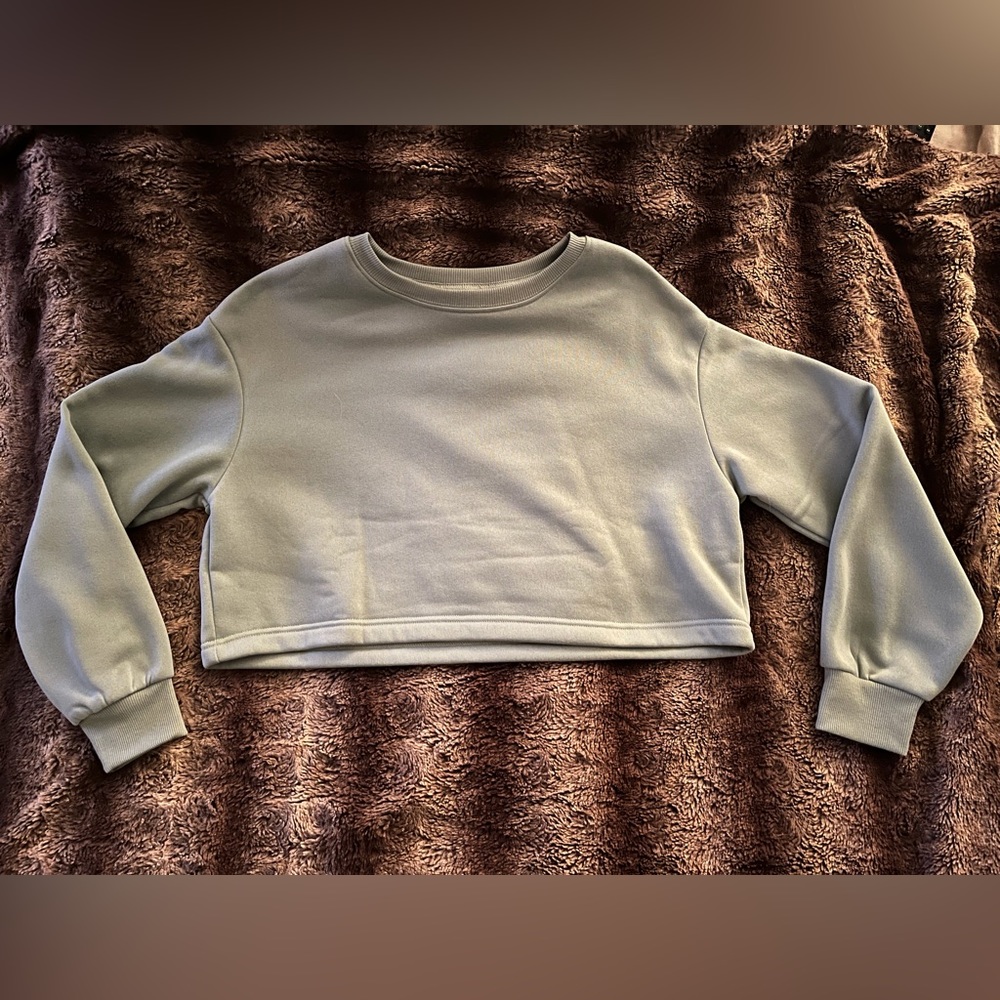 Cropped Sweater